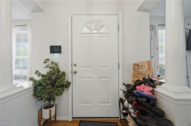 108 Montrose DR, Hampton, VA 23666