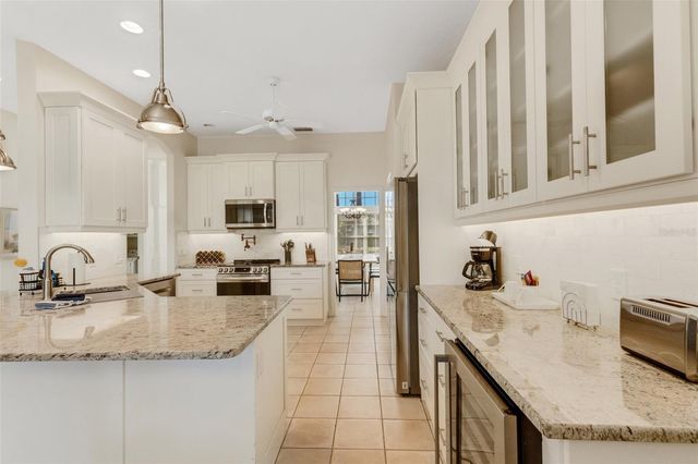 4801 EDGEMONT COURT, Sarasota, FL 34233