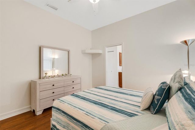 4801 EDGEMONT COURT, Sarasota, FL 34233