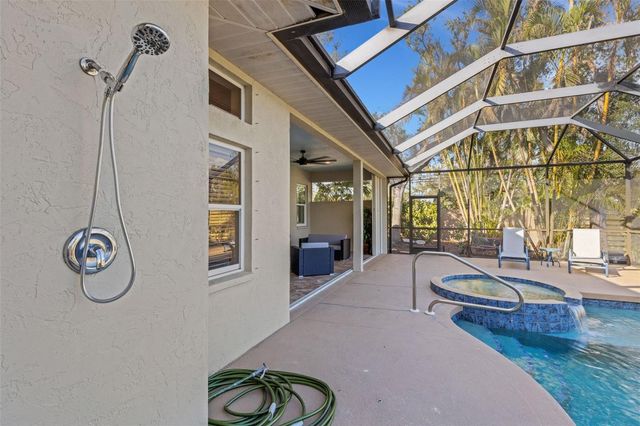 4801 EDGEMONT COURT, Sarasota, FL 34233