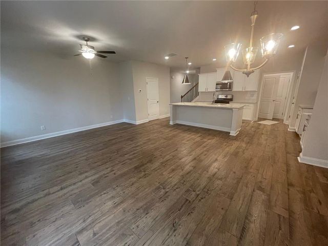 5122 Hillington Way, Sugar Hill, GA 30518