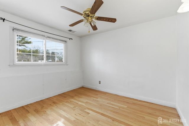 6 Cherry Street, Edison, NJ 08817