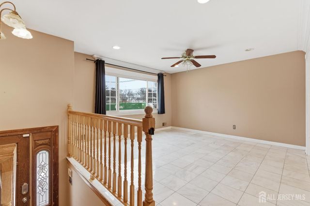 6 Cherry Street, Edison, NJ 08817