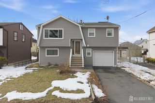 6 Cherry Street, Edison, NJ 08817