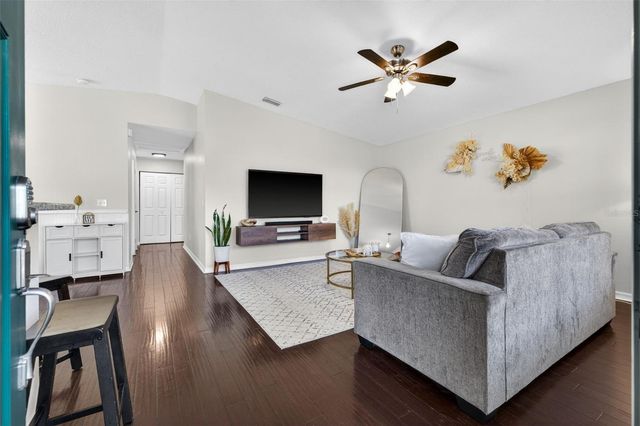 5801 N MIAMI PLACE, Tampa, FL 33604