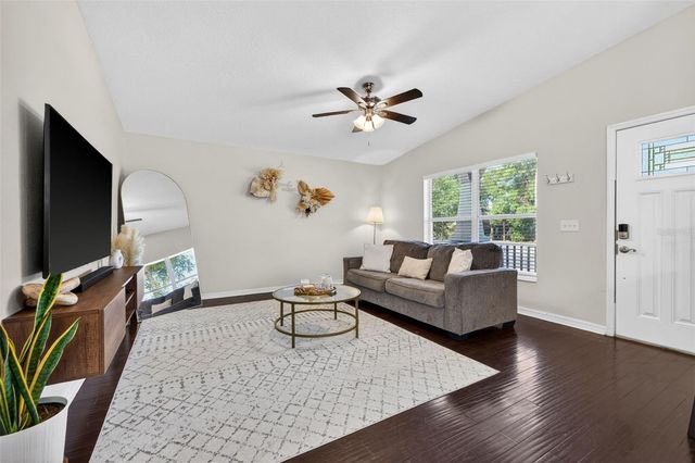 5801 N MIAMI PLACE, Tampa, FL 33604