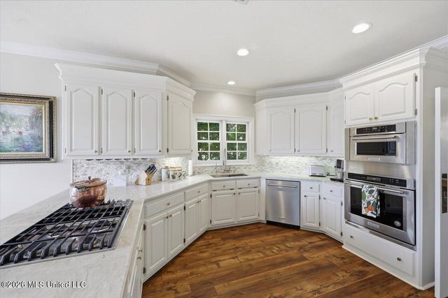 103 Woodlands Green Drive, Brandon, MS 39047