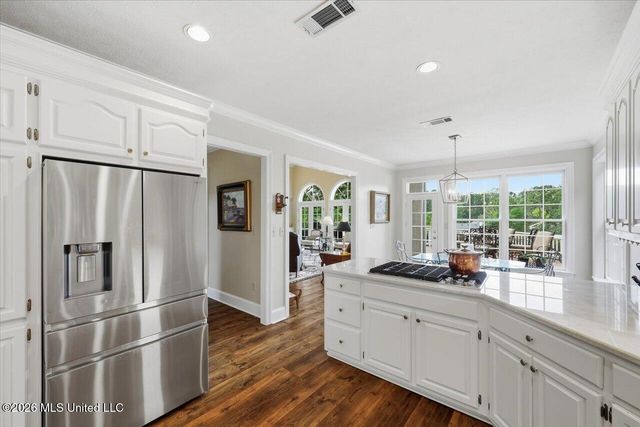103 Woodlands Green Drive, Brandon, MS 39047