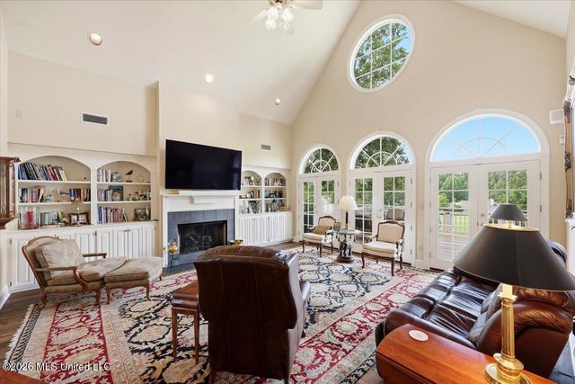 103 Woodlands Green Drive, Brandon, MS 39047