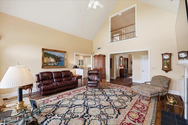 103 Woodlands Green Drive, Brandon, MS 39047