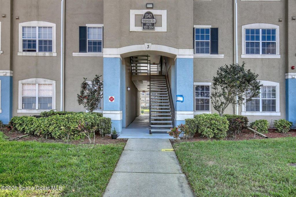 1747 Sophias Drive 105, Melbourne, FL 32940