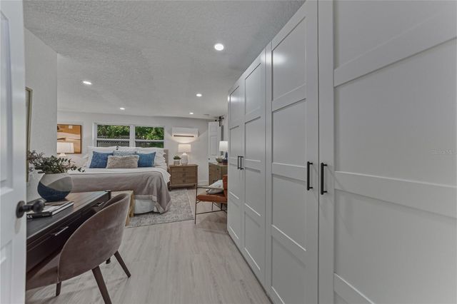 4105 W BAY VILLA AVENUE, Tampa, FL 33611