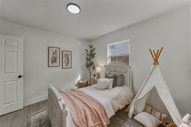 4105 W BAY VILLA AVENUE, Tampa, FL 33611