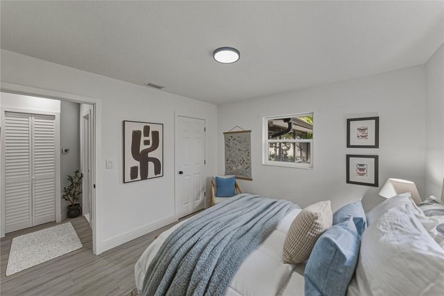 4105 W BAY VILLA AVENUE, Tampa, FL 33611