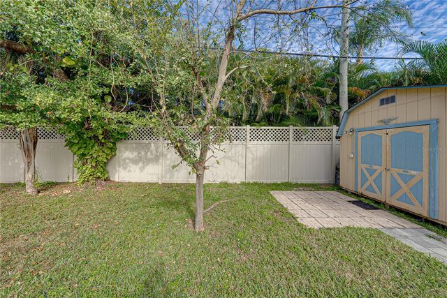 4105 W BAY VILLA AVENUE, Tampa, FL 33611