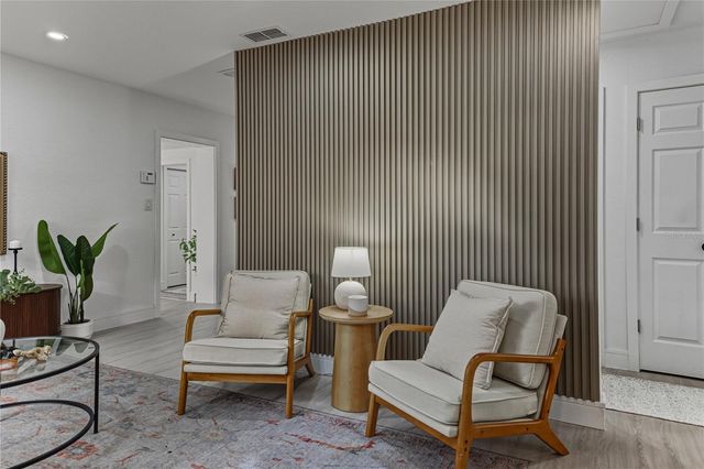 4105 W BAY VILLA AVENUE, Tampa, FL 33611