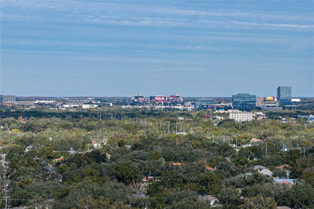 4105 W BAY VILLA AVENUE, Tampa, FL 33611