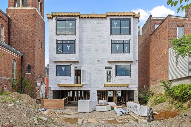 256 44th Street, Lawrenceville, PA 15201