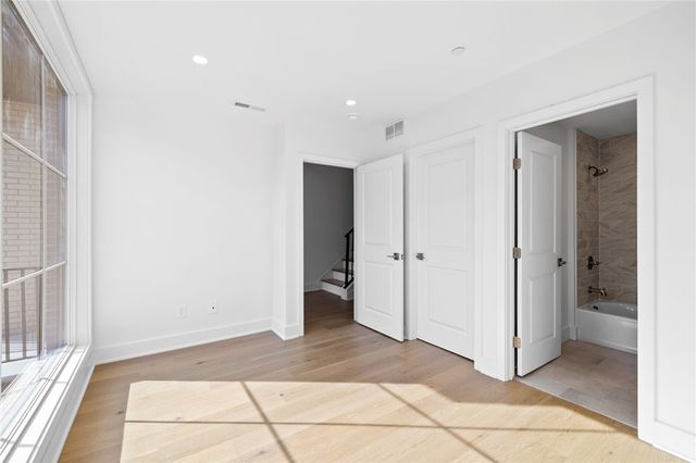 256 44th Street, Lawrenceville, PA 15201