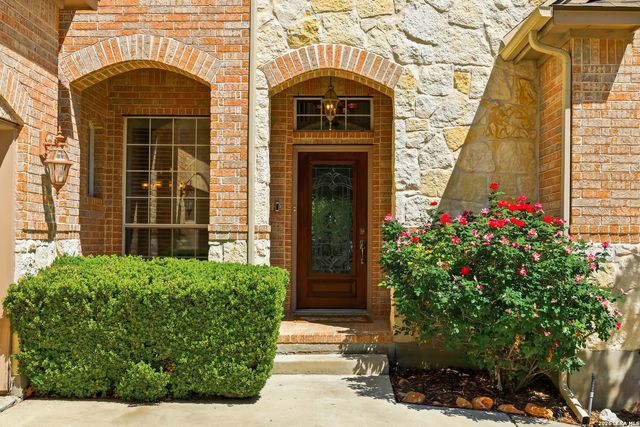 726 Treaty Oak, San Antonio, TX 78258