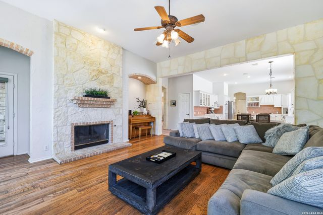 726 Treaty Oak, San Antonio, TX 78258