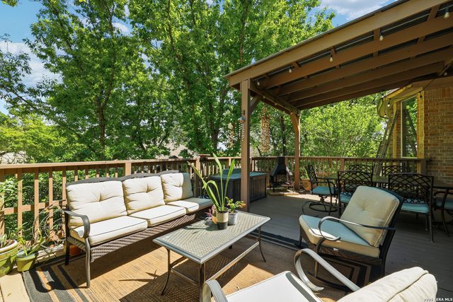 726 Treaty Oak, San Antonio, TX 78258