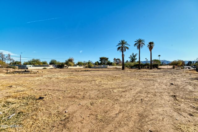 245 W WIER Avenue -, Phoenix, AZ 85041