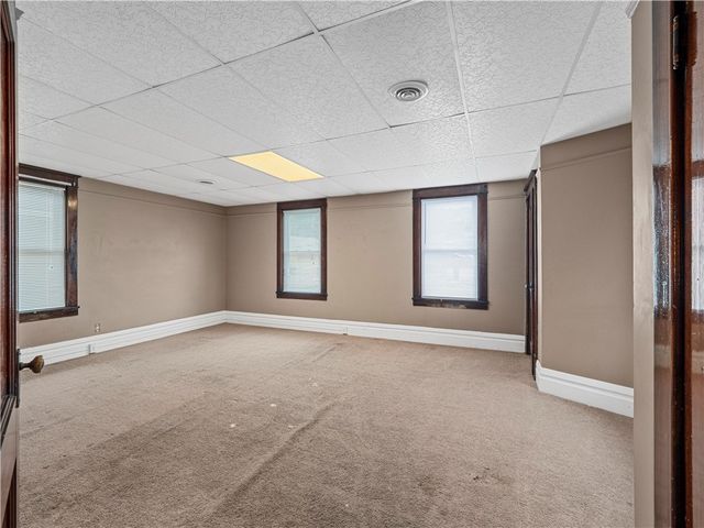 2501 2nd Ave, Koppel, PA 16136