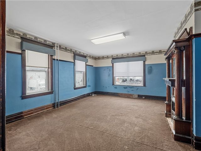 2501 2nd Ave, Koppel, PA 16136