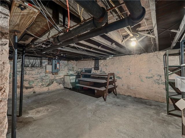 2501 2nd Ave, Koppel, PA 16136