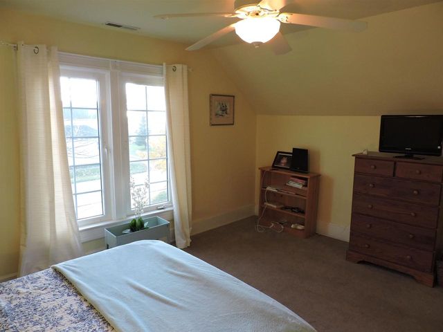 310 W CLARK STREET, Unity, WI 54488