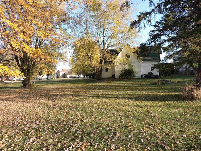 310 W CLARK STREET, Unity, WI 54488