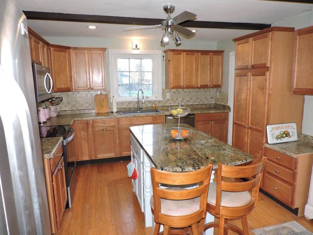 310 W CLARK STREET, Unity, WI 54488