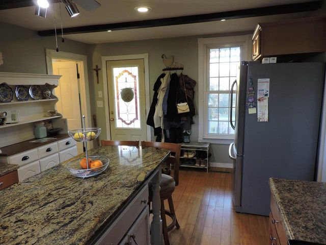 310 W CLARK STREET, Unity, WI 54488