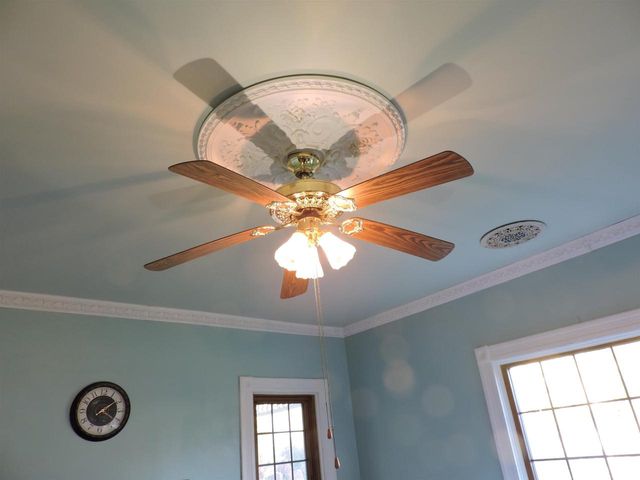 310 W CLARK STREET, Unity, WI 54488