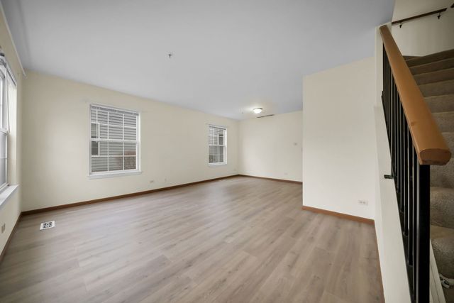 1429 Orleans Drive 1429, Mundelein, IL 60060