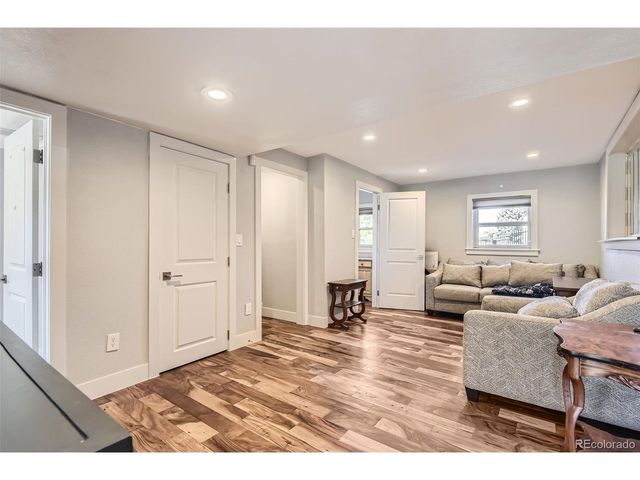 18938 E Utah Cir, Aurora, CO 80017