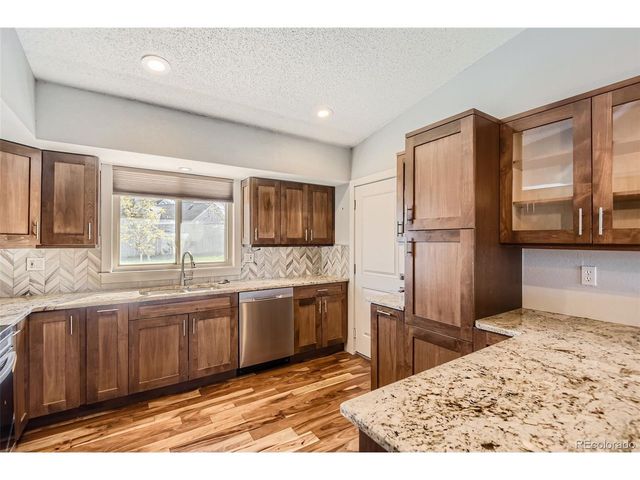 18938 E Utah Cir, Aurora, CO 80017