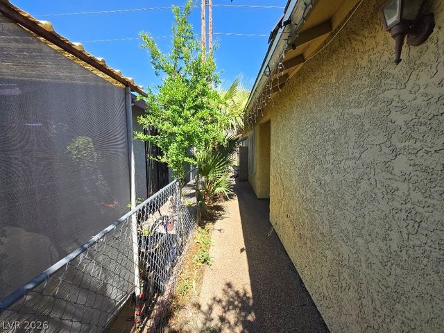 4037 Pelham Court, Las Vegas, NV 89110