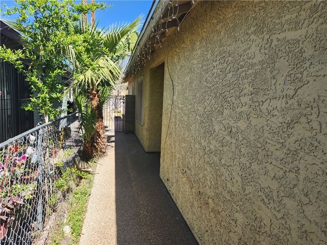 4037 Pelham Court, Las Vegas, NV 89110