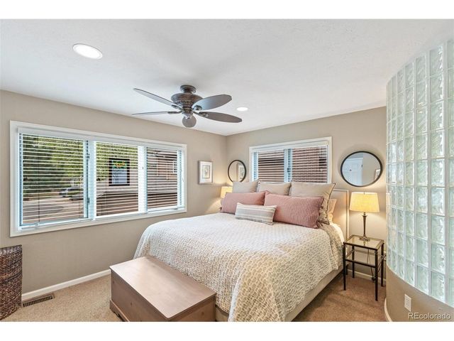 6330 S Newport Ct, Centennial, CO 80111