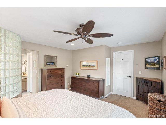 6330 S Newport Ct, Centennial, CO 80111