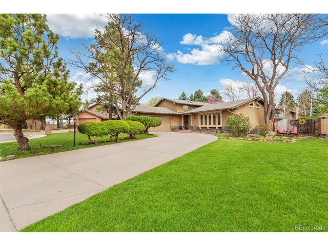 6330 S Newport Ct, Centennial, CO 80111