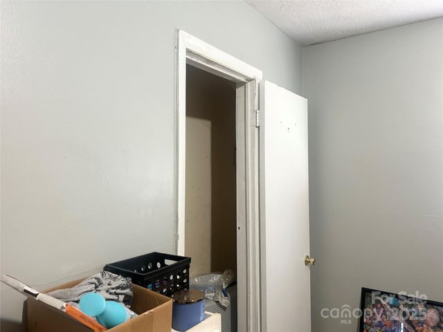 302 Ponderosa Road, Stanley, NC 28164