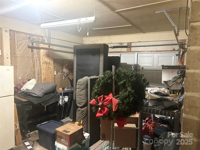 302 Ponderosa Road, Stanley, NC 28164