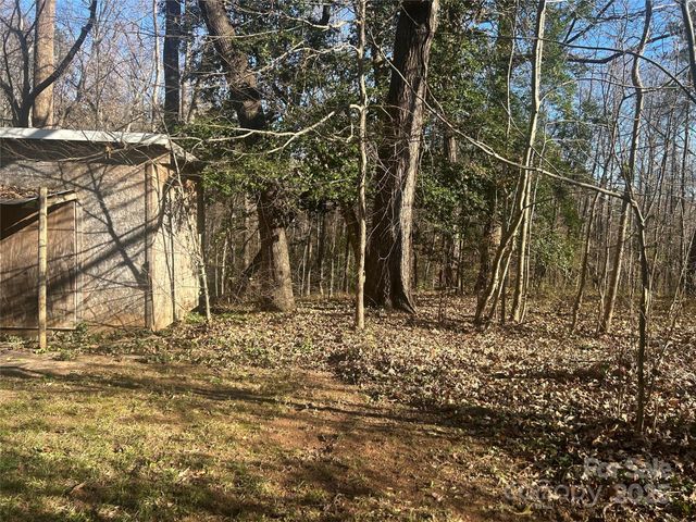 302 Ponderosa Road, Stanley, NC 28164