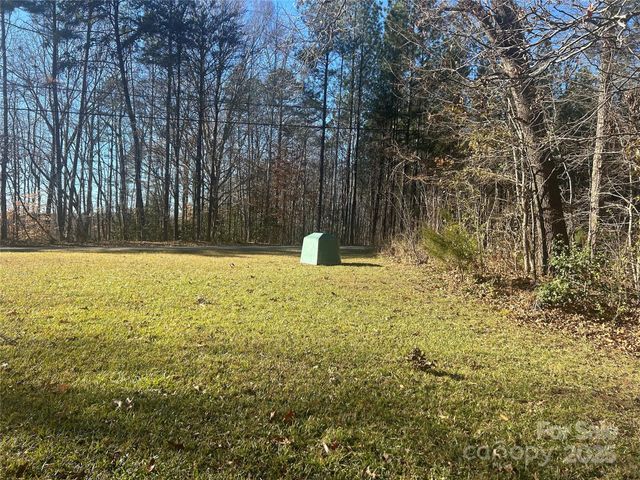 302 Ponderosa Road, Stanley, NC 28164