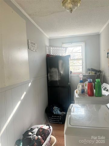 302 Ponderosa Road, Stanley, NC 28164