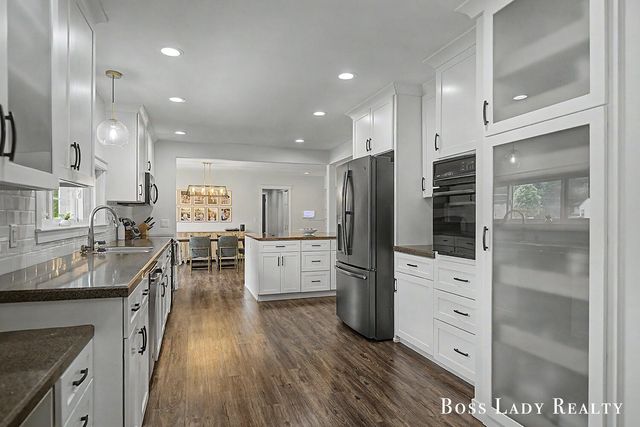 3729 Omaha Drive SW, Grandville, MI 49418