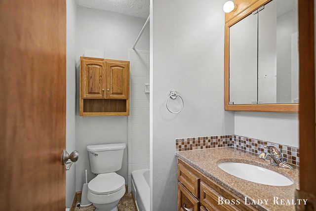 3729 Omaha Drive SW, Grandville, MI 49418